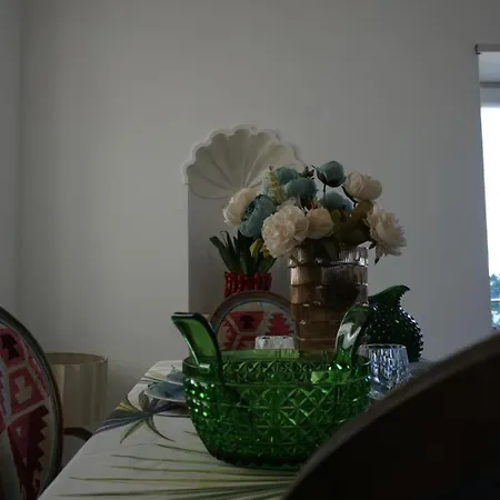 Caput Mundi アパート